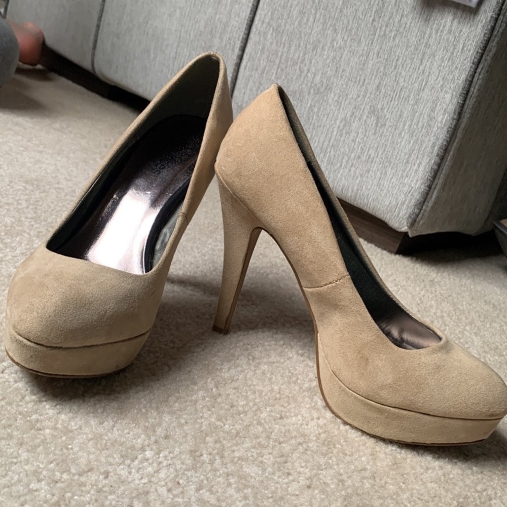 Maurices suede beige platform stilettos